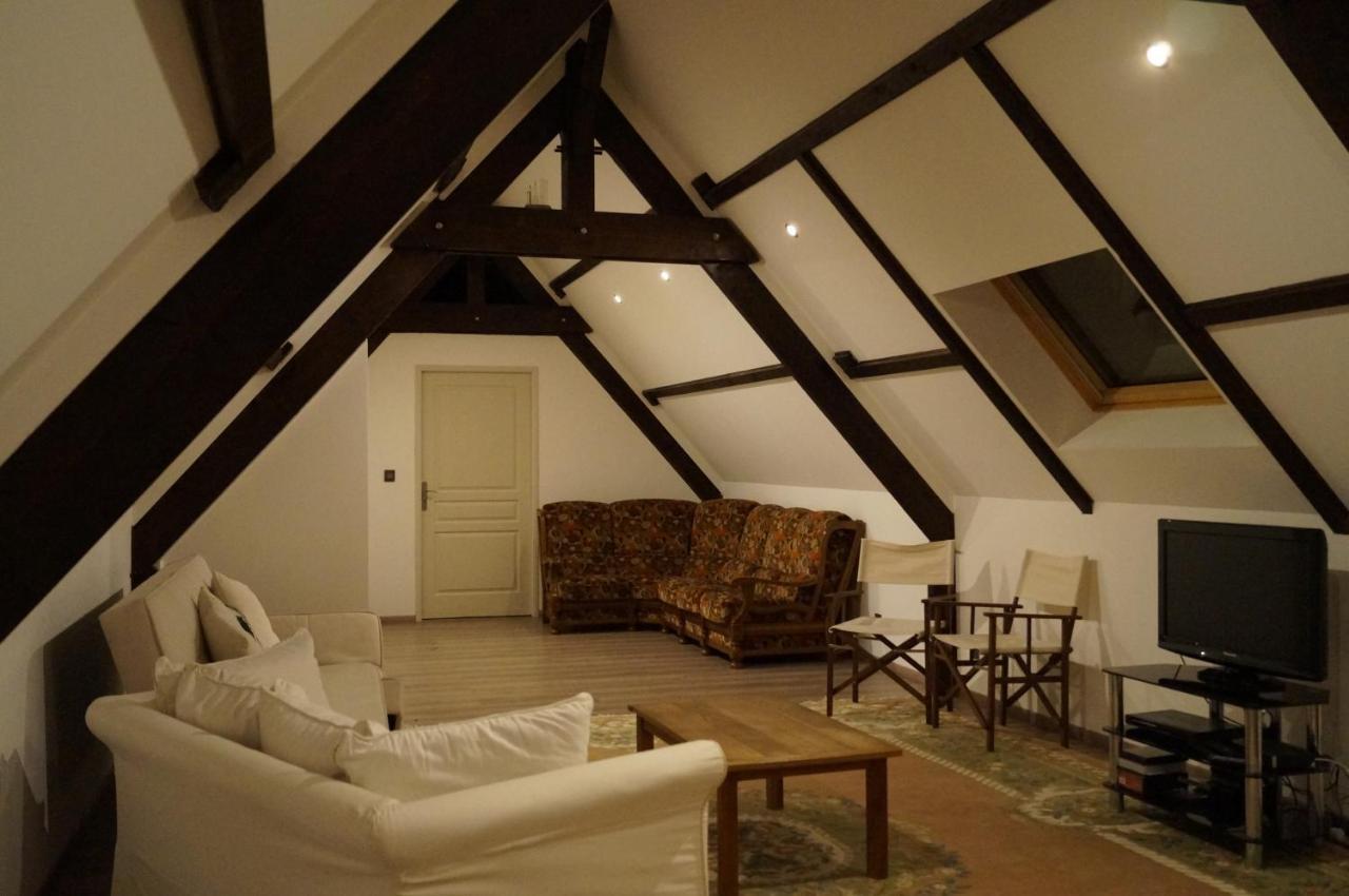 24H Le Mans - Les Haies Gite, Near Le Mans Circuit Villa Coulans-sur-Gee Ngoại thất bức ảnh